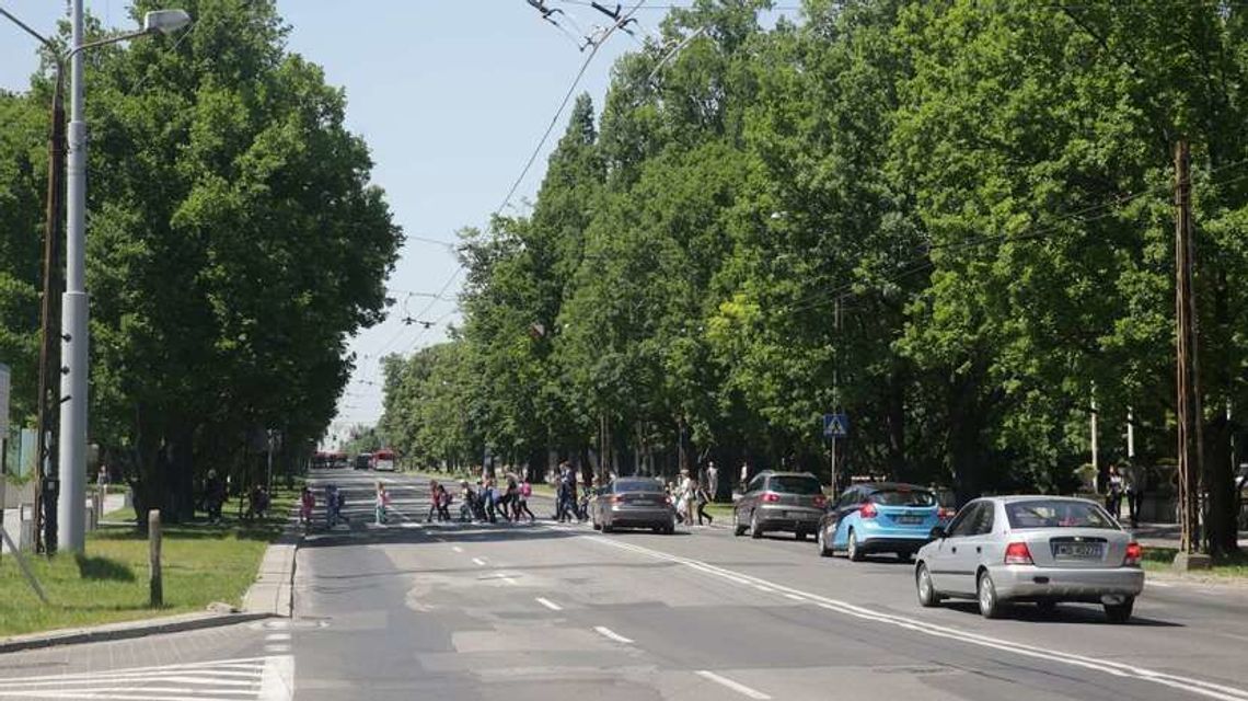 Lublin: Na przebudowę Al. Racławickich możemy poczekać kolejny rok Lublin: Na przebudowę Al. Racławickich możemy poczekać kolejny rok