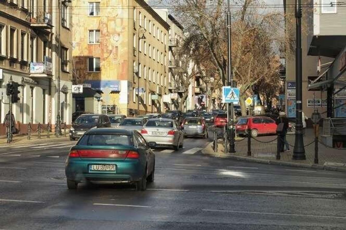 Lublin: Narutowicza jednokierunkowa? Radny: Wniosek złożyłem po rozmowie z taksówkarzami Lublin: Narutowicza jednokierunkowa? Radny: Wniosek złożyłem po rozmowie z taksówkarzami