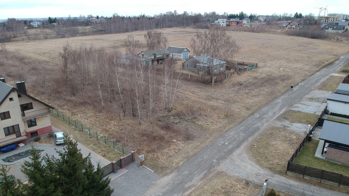 Lublin: Nie chcą bloków za oknami. Ale urząd zezwolił na ich budowę Lublin: Nie chcą bloków za oknami. Ale urząd zezwolił na ich budowę
