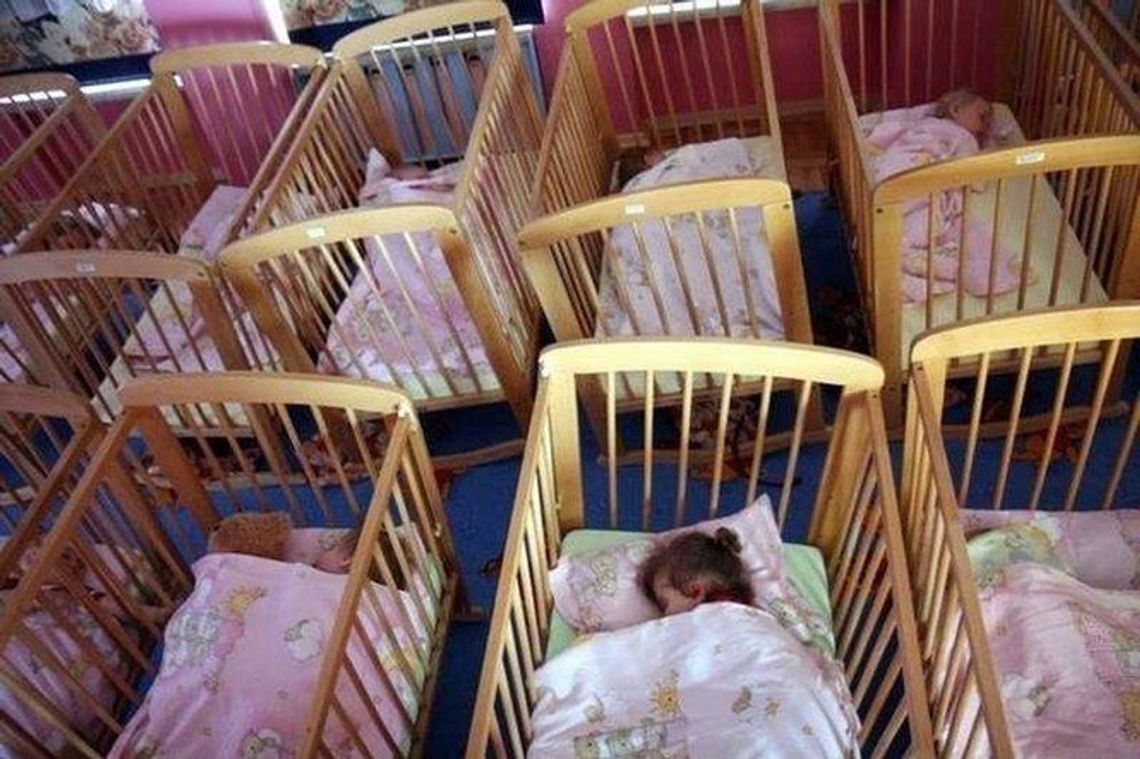 Lublin: Nie zdążą z remontem żłobka. Co rodzice z robią z dziećmi?