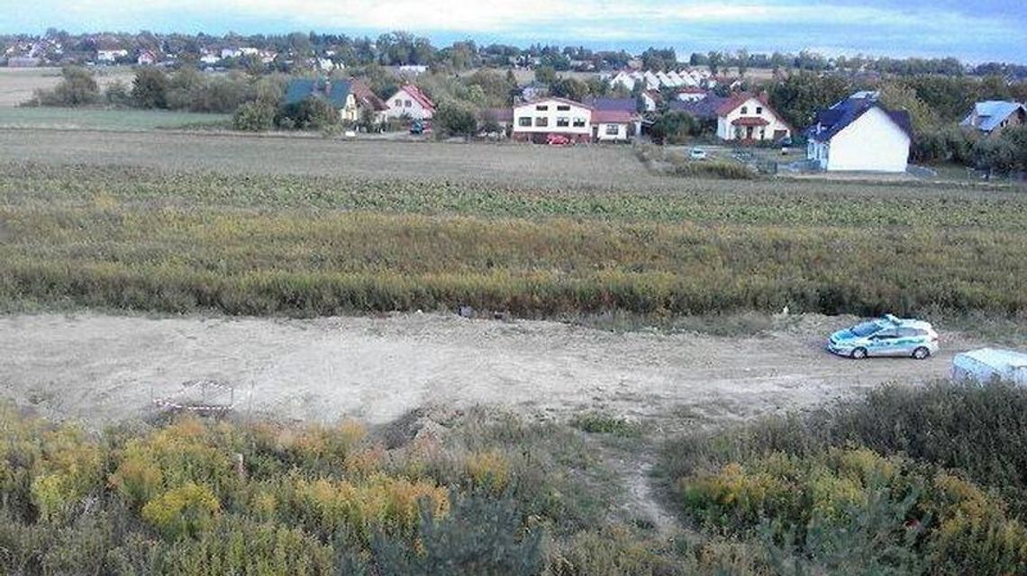 Lublin: "Niespodzianka" podczas kursu na operatora koparki. Wykopali pocisk Lublin: "Niespodzianka" podczas kursu na operatora koparki. Wykopali pocisk