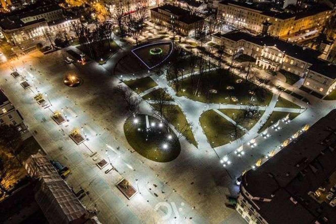 Lublin nocą robi wrażenie. Zdjęcia z drona