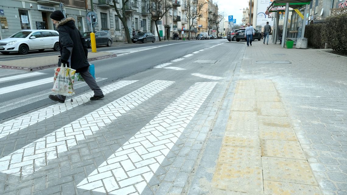 Lublin: Nowe porządki na Okopowej, pieszym ma być łatwiej Lublin: Nowe porządki na Okopowej, pieszym ma być łatwiej
