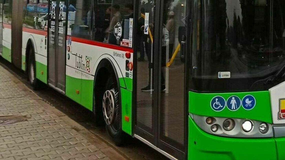 Lublin: Nowe przystanki komunikacji miejskiej. Kursują tam trzy linie Lublin: Nowe przystanki komunikacji miejskiej. Kursują tam trzy linie