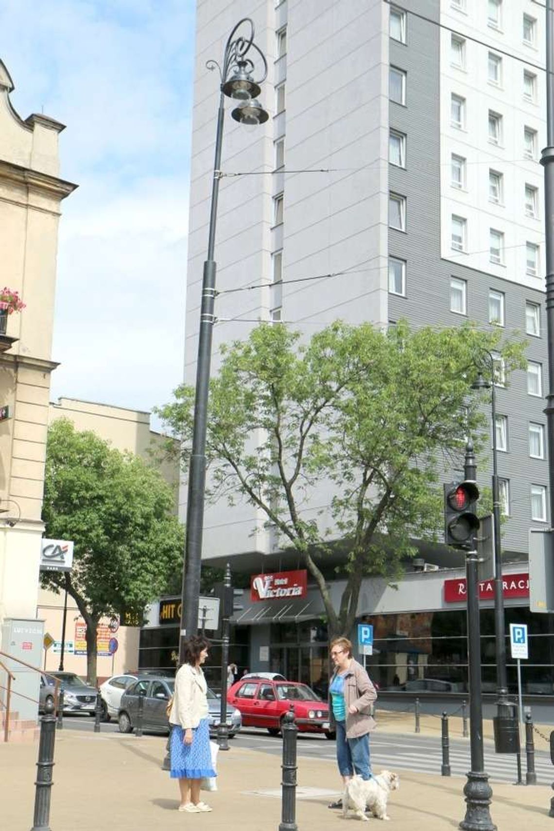Lublin: Nowe słupy już się wygięły. Wymienią je