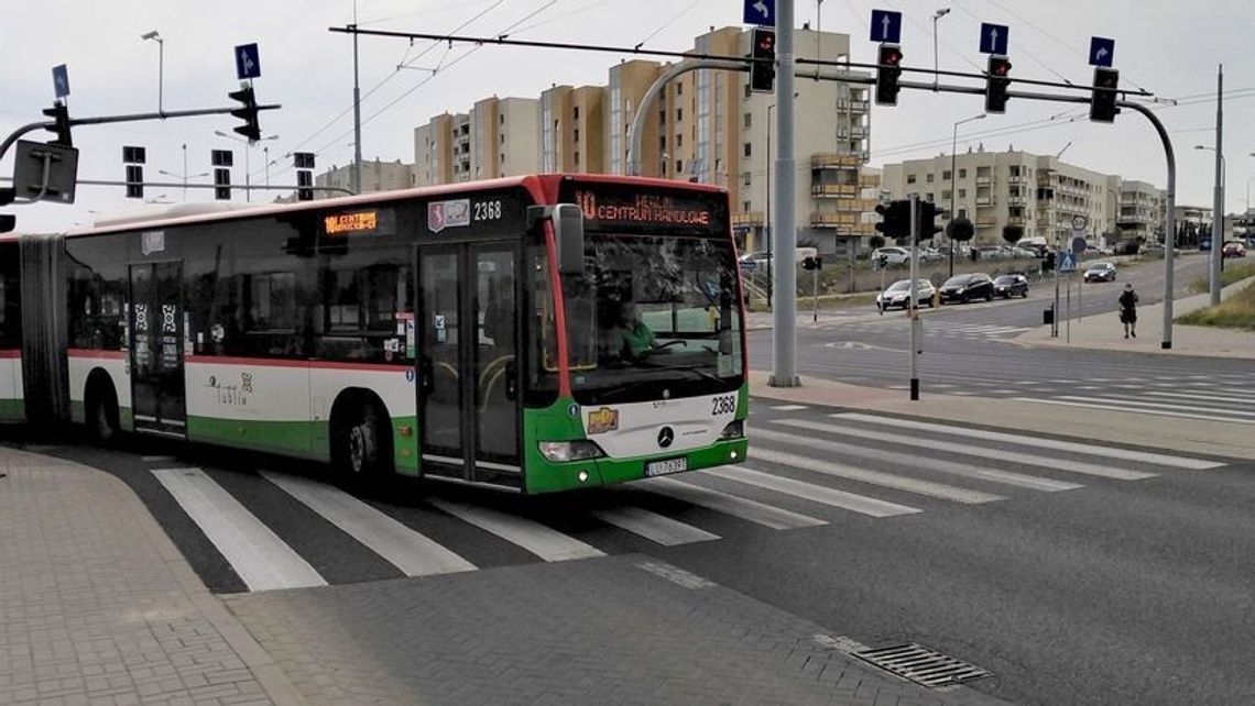 Lublin: Nowe trasy trzech linii komunikacji miejskiej od poniedziałku Lublin: Nowe trasy trzech linii komunikacji miejskiej od poniedziałku