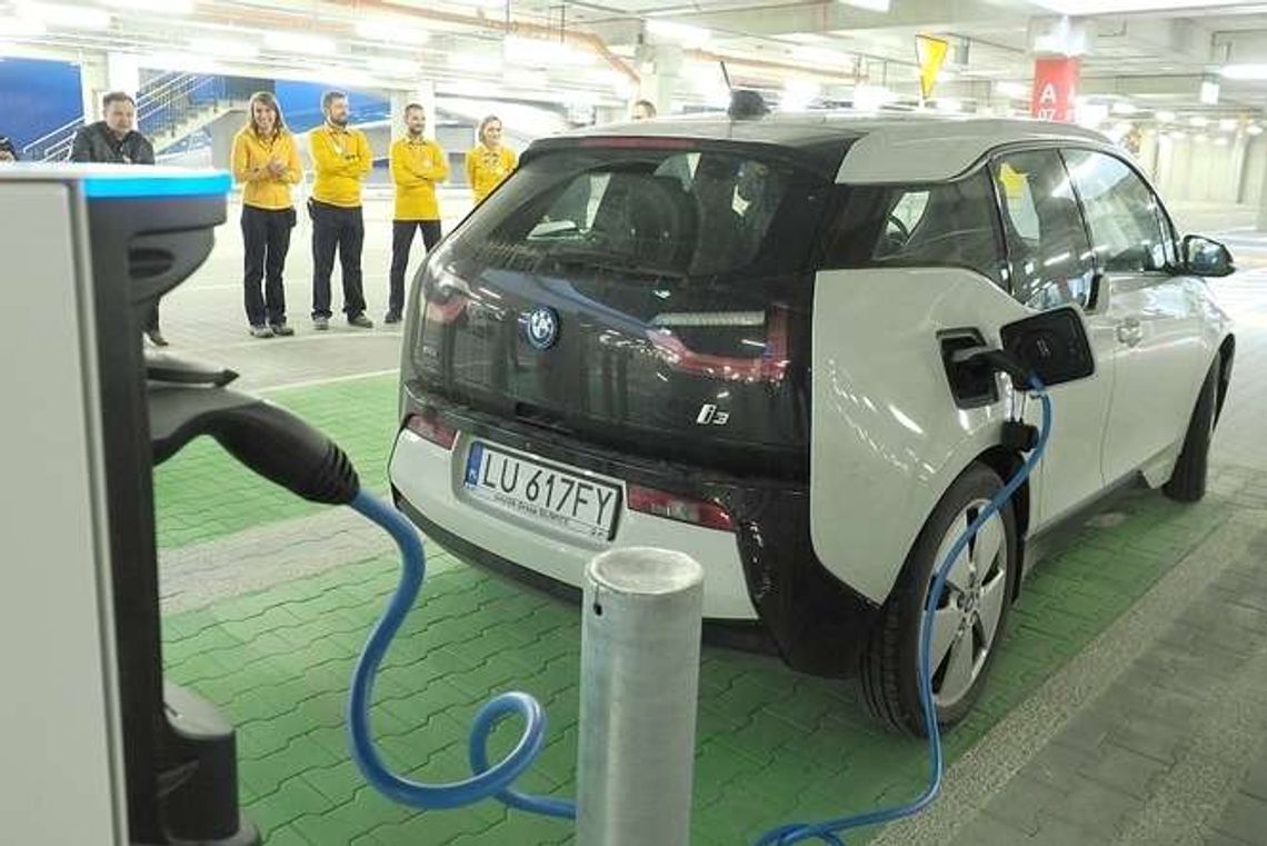 Lublin: Nowoczesna stacja przy IKEA już działa. Całkiem za darmo! Lublin: Nowoczesna stacja przy IKEA już działa. Całkiem za darmo!