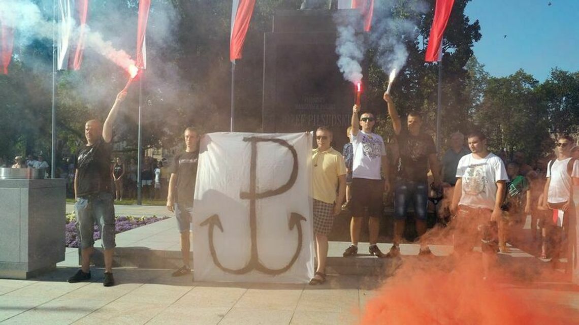 Lublin odda hołd powstańcom warszawskim (program)