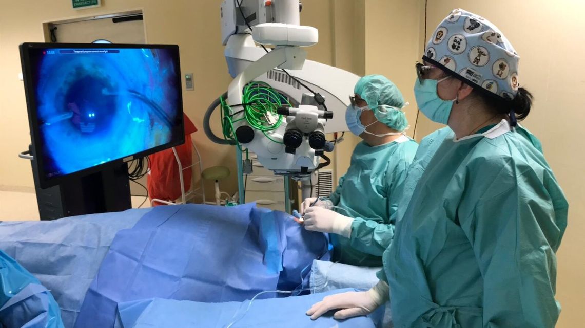 Lublin. Pacjent praktycznie stracił wzrok. Następnego dnia po operacji już widział