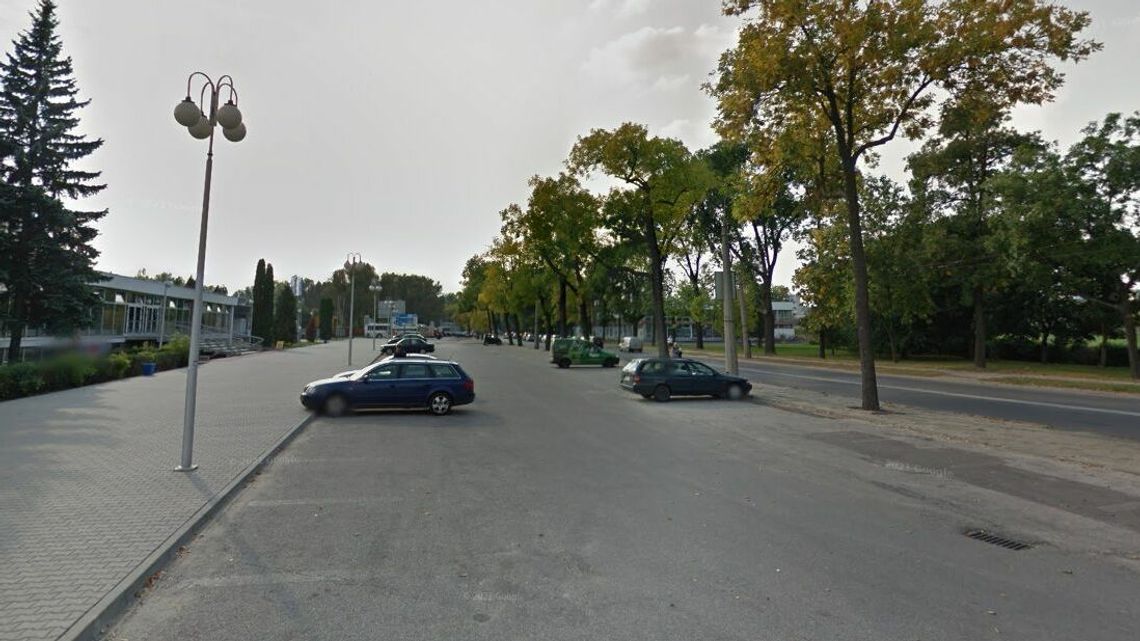 Lublin. Parkowanie przed basenami będzie płatne. Znamy stawki