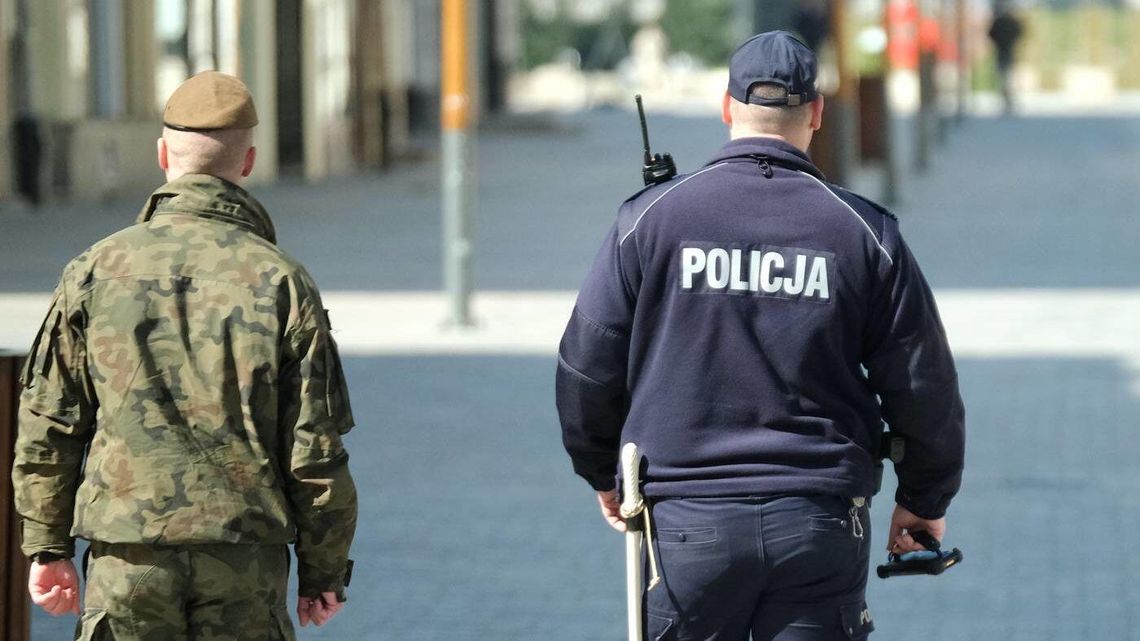 Lublin: Patrole policji i wojska pilnują zakazów. Sypią się mandaty, m.in. nad Zalewem Zemborzyckim
