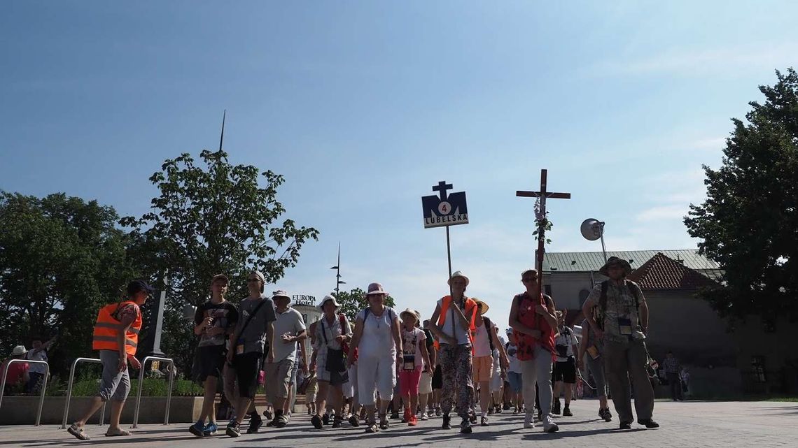 Lublin: Pielgrzymka dziś wyrusza. Wstrzymają ruch na ulicach Lublin: Pielgrzymka dziś wyrusza. Wstrzymają ruch na ulicach