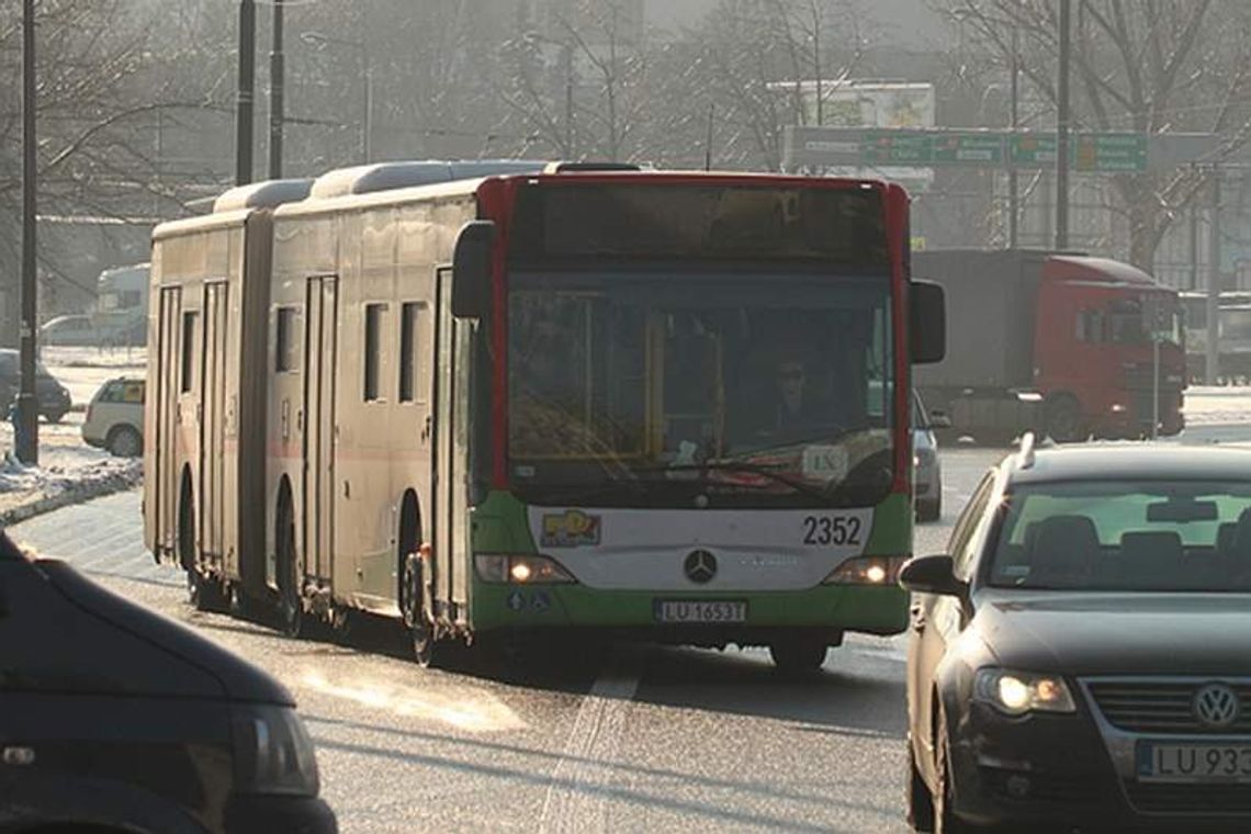 Lublin: Podmiejskie autobusy na skróconych trasach. Przez zimę Lublin: Podmiejskie autobusy na skróconych trasach. Przez zimę