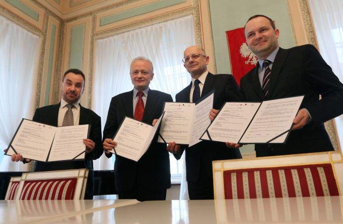 Lublin podpisał umowę współpracy z Polsko-Ukraińską Izbą Gospodarczą Lublin podpisał umowę współpracy z Polsko-Ukraińską Izbą Gospodarczą