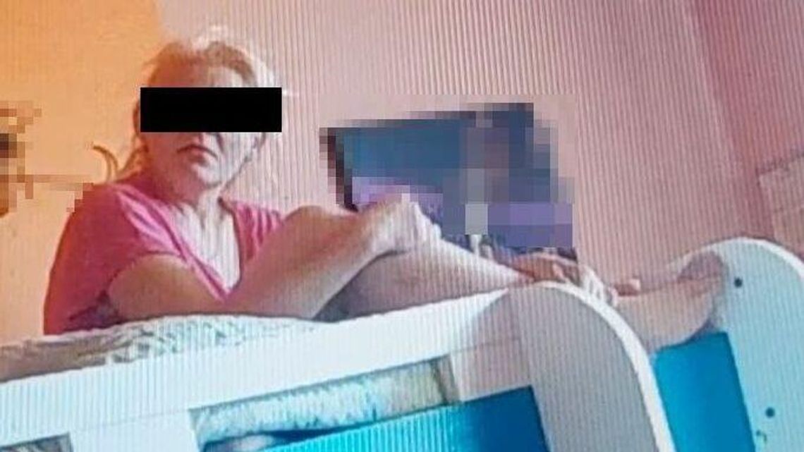 Lublin. Policja wchodzi o mieszkania, podnosi kołdrę, a tam… blondynka