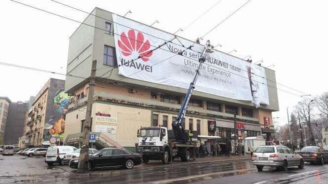 Lublin: Poszło o dużą reklamę na Astorii. Dlaczego miejska spółka nie chce ujawnić umowy?