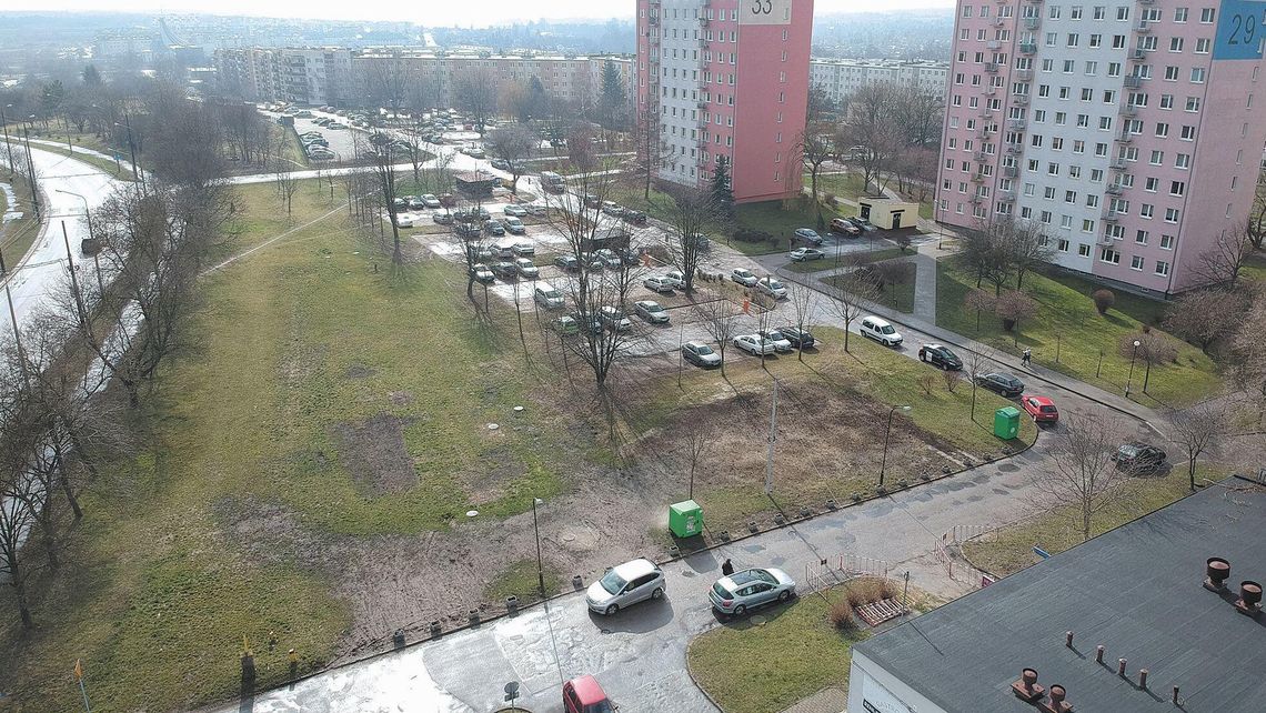 Lublin: Powstanie tutaj niemal 200 miejsc parkingowych. Nie wiadomo jednak, kiedy ruszą prace