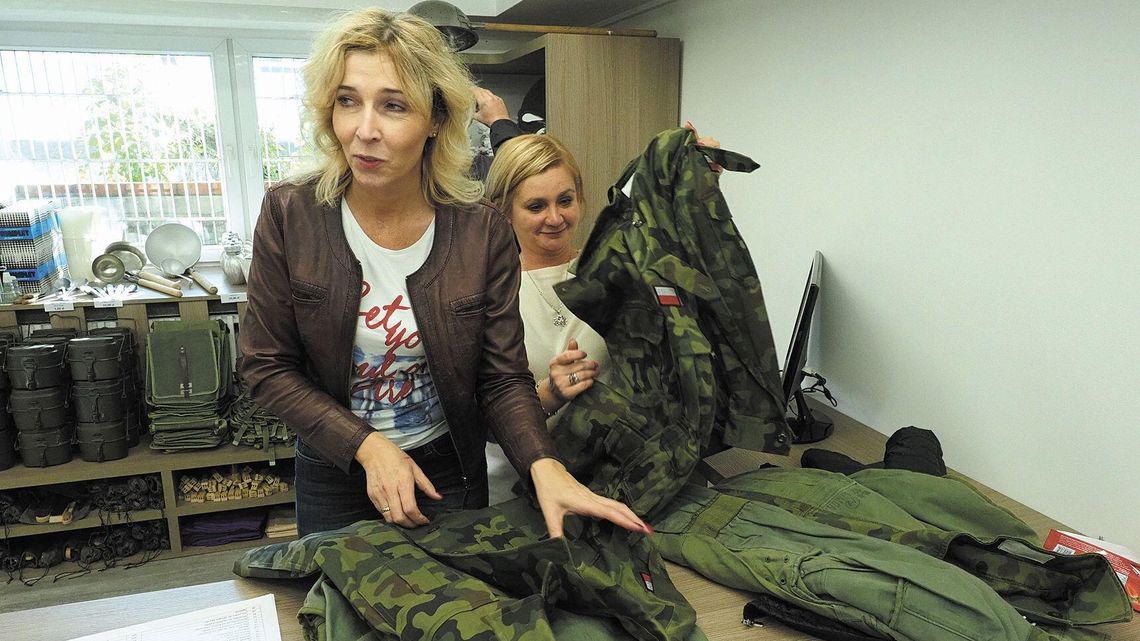 Lublin: Sklep ze sprzętem z wojska otworzy się po przerwie. Co będzie można kupić? Lublin: Sklep ze sprzętem z wojska otworzy się po przerwie. Co będzie można kupić?