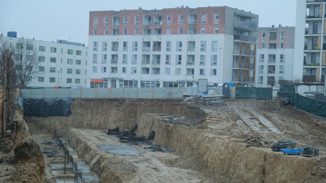Lublin: Śledczy sprawdzają budowę "akademika" przy Onyksowej