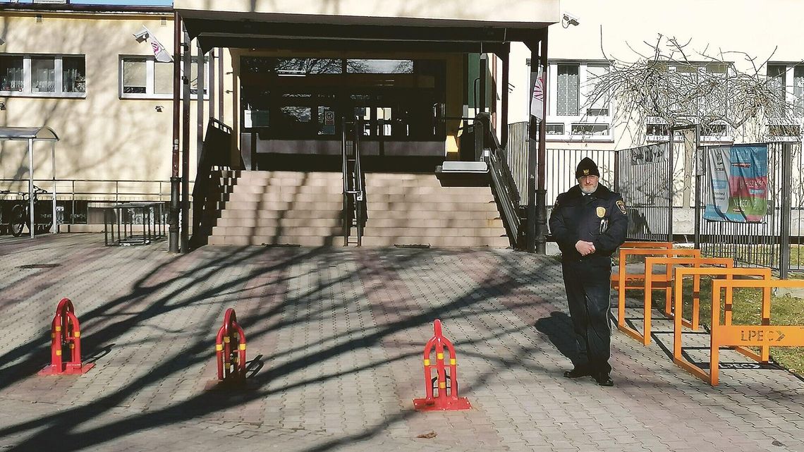 Lublin. Strażnicy miejscy wracają do szkół
