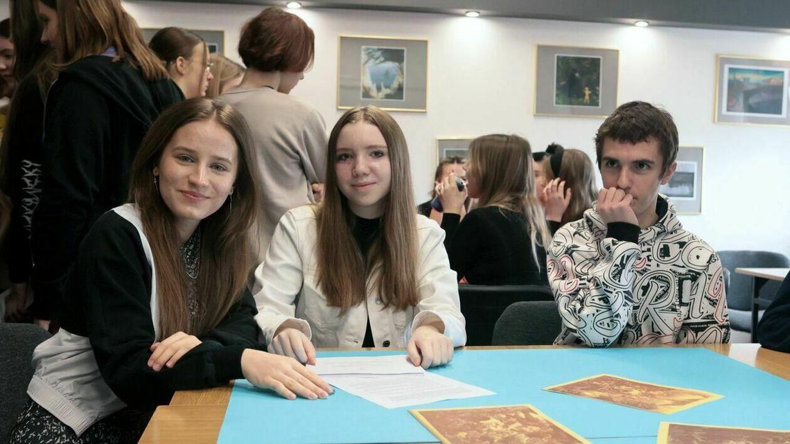 Lublin. Szkoła bez jedynek. Dzień otwartych drzwi w VI Liceum Ogólnokształcącym. Zdjęcia Lublin. Szkoła bez jedynek. Dzień otwartych drzwi w VI Liceum Ogólnokształcącym. Zdjęcia