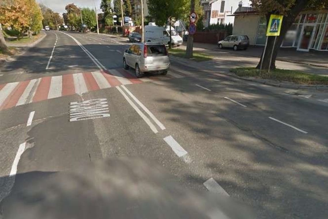 Lublin: Ten odcinek ulicy jest w fatalnym stanie. Ale nieprędko go poprawią Lublin: Ten odcinek ulicy jest w fatalnym stanie. Ale nieprędko go poprawią