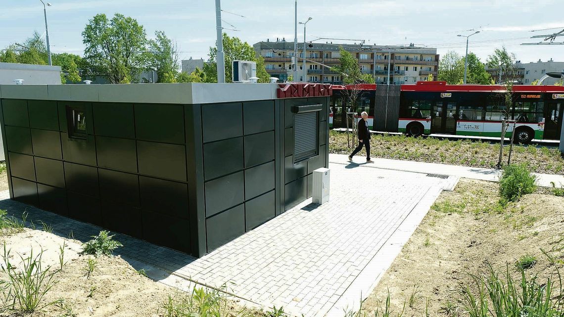 Lublin: Toalety nie dla wszystkich. Bo deska połamana, bo muszla pęknięta