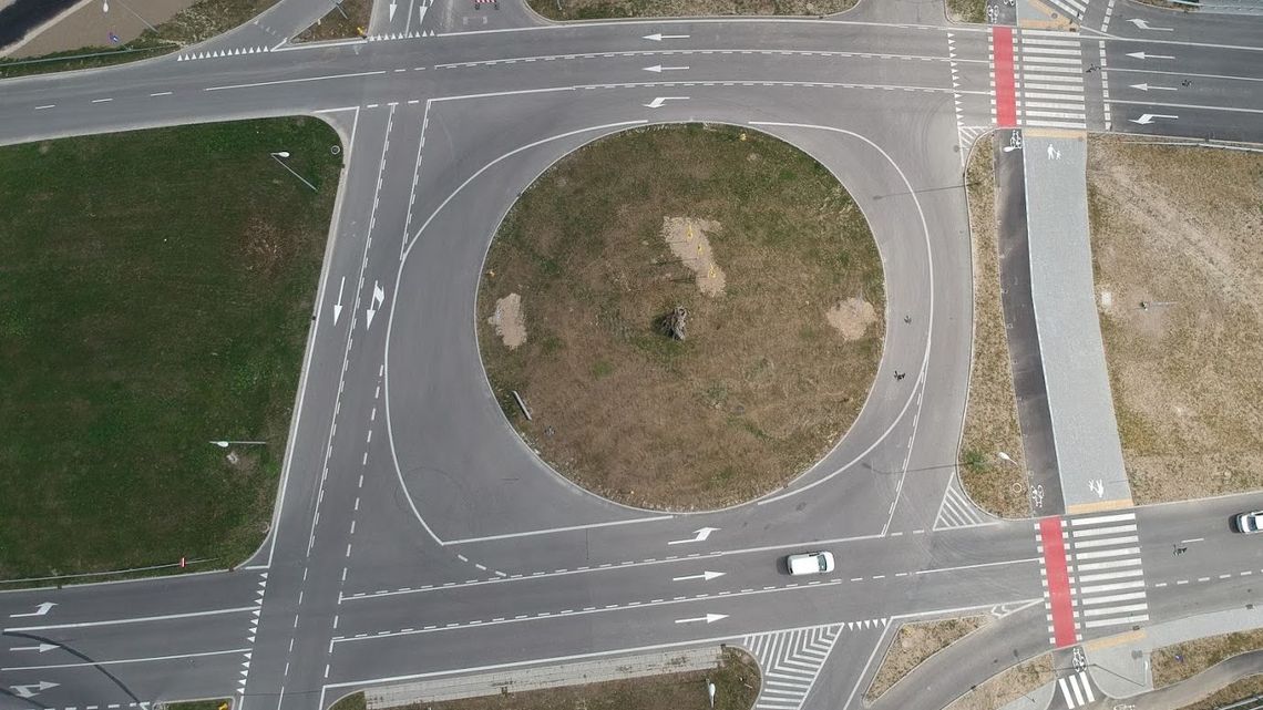 Lublin: Tutaj dochodzi do zbyt wielu stłuczek. Będzie nowe oznakowanie przed rondem Lublin: Tutaj dochodzi do zbyt wielu stłuczek. Będzie nowe oznakowanie przed rondem