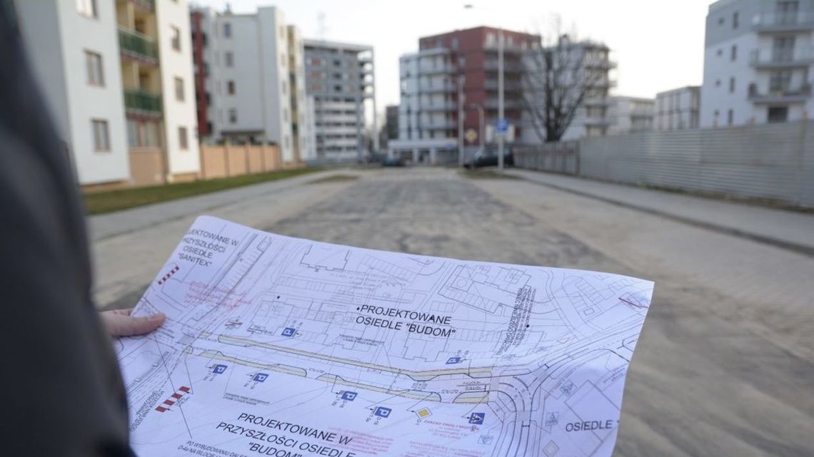 Lublin: Ulica Kryształowa pod choinkę [zdjęcia]