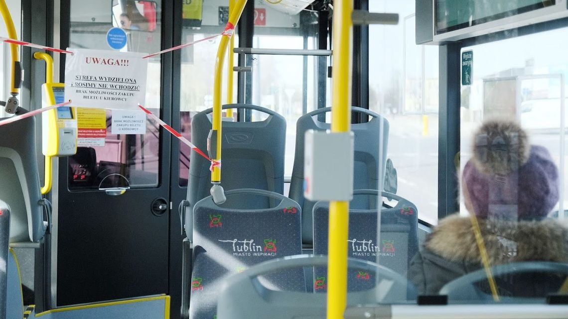 Lublin: W autobusach przybywa pasażerów, ale nie przybywa miejsc. W poniedziałek może być problem Lublin: W autobusach przybywa pasażerów, ale nie przybywa miejsc. W poniedziałek może być problem
