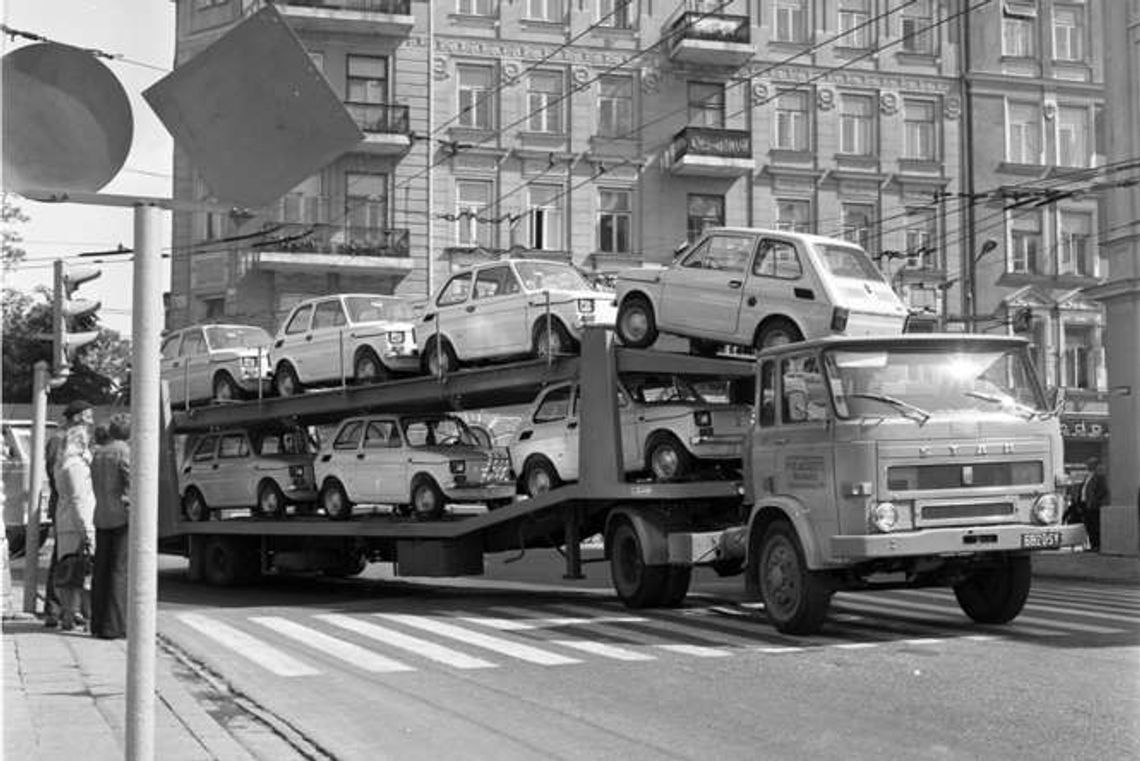 Lublin w czasach PRL-u. Każdy marzył o mercedesie [zdjęcia]