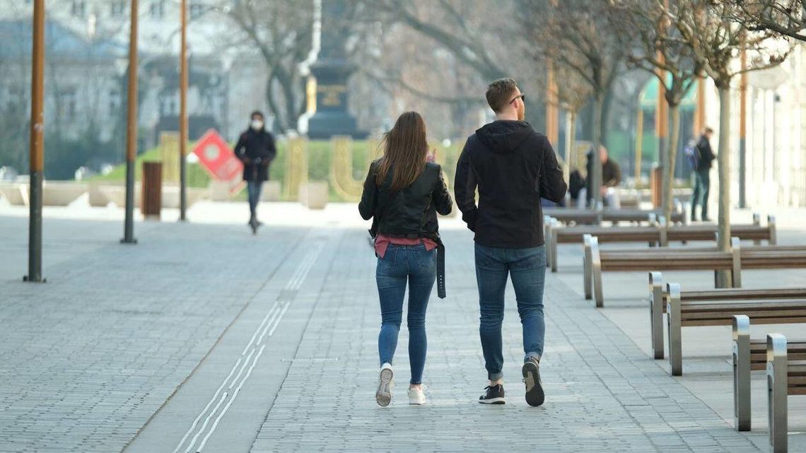 Lublin w czasie epidemii. Ulice niemal puste, ale nad Zalewem...