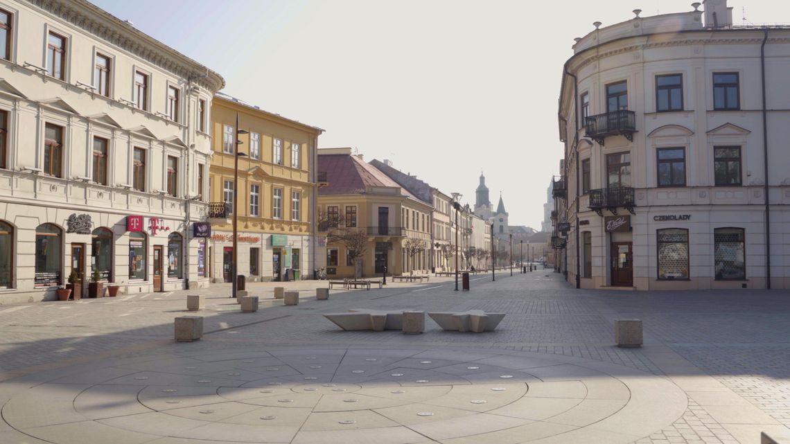 Lublin w czasie pandemii. Na filmie z centrum miasta nie ma ludzi 