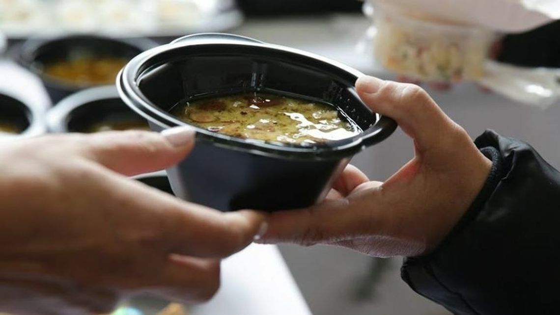 Lublin: W tej dzielnicy nie będą wydawane darmowe ciepłe posiłki? MOPR uspokaja