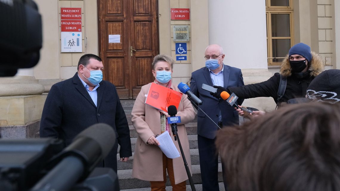 Lublin: Większość Rady Miasta za większymi pieniędzmi dla żużla. Chcą zabrać z kultury i oświaty Lublin: Większość Rady Miasta za większymi pieniędzmi dla żużla. Chcą zabrać z kultury i oświaty