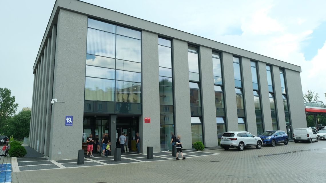 Lublin. Wirus nie ominął obleganego biurowca