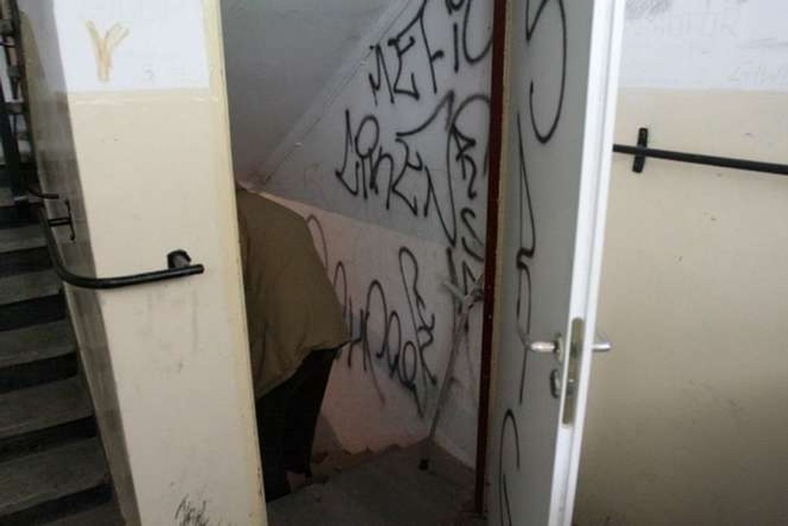 Lublin: Włamał się do piwnic w bloku, w którym miekszał