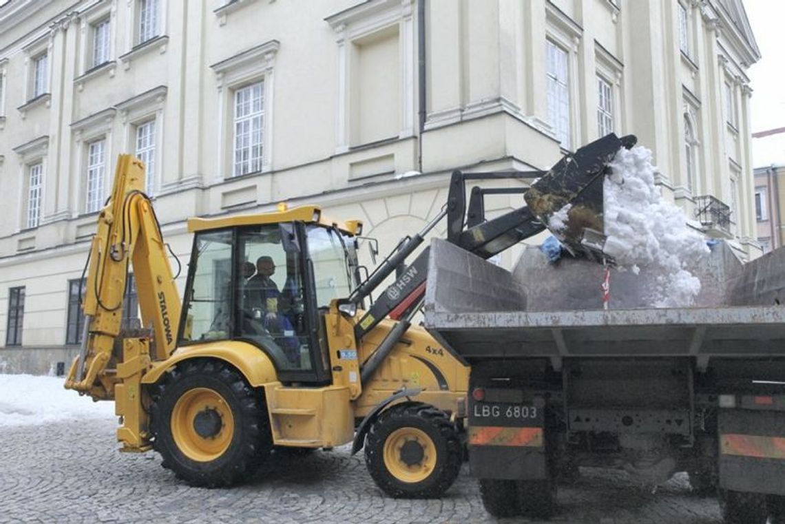 Lublin wydał w listopadzie 500 tys. zł na zimowe utrzymanie dróg Lublin wydał w listopadzie 500 tys. zł na zimowe utrzymanie dróg