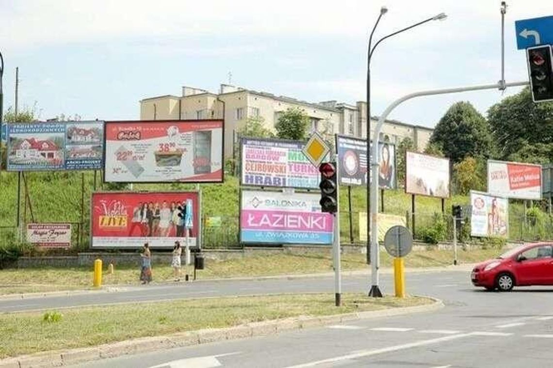 Lublin wygrzebie się z reklamowego chaosu? Ma powstać miejski "kodeks reklamowy"