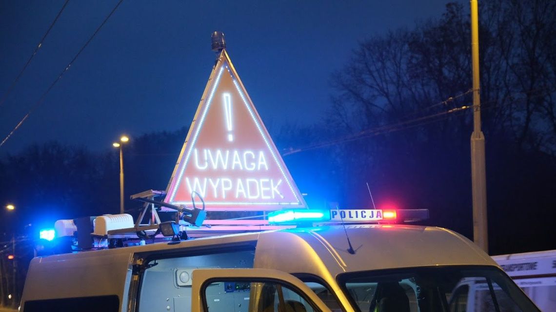 Lublin: Wypadek na rondzie Mohyły. Jedna osoba została przetransportowana do szpitala