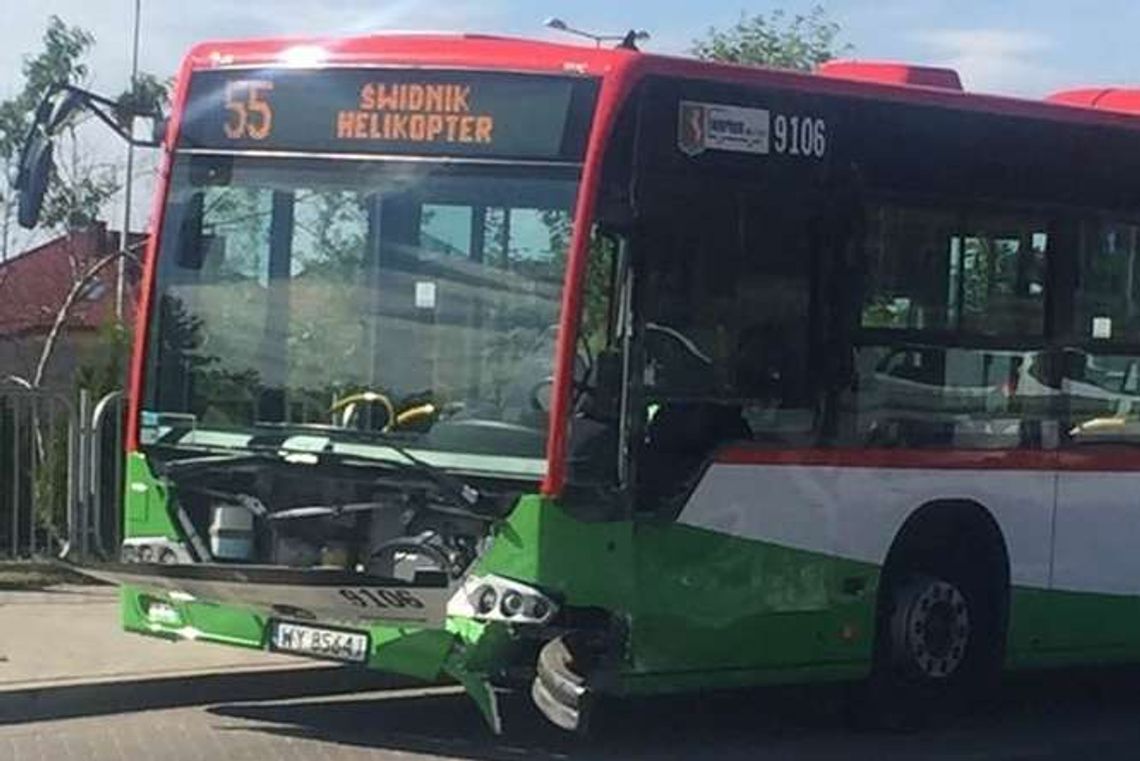 Lublin: Wypadek na ul. Zelwerowicza. Utrudnienia w ruchu
