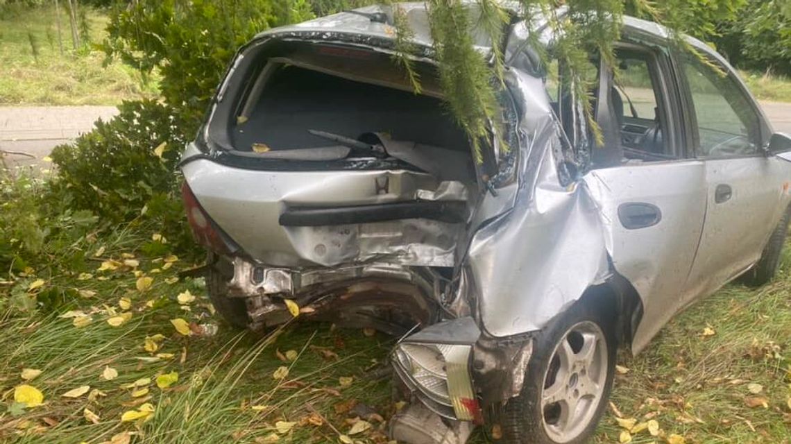 Lublin. Wypadek na ulicy Koncertowej. Z hondy wytoczyła się butelka wódki Lublin. Wypadek na ulicy Koncertowej. Z hondy wytoczyła się butelka wódki