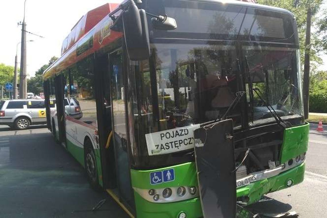 Lublin: Wypadek trolejbusu, cztery osoby w szpitalu