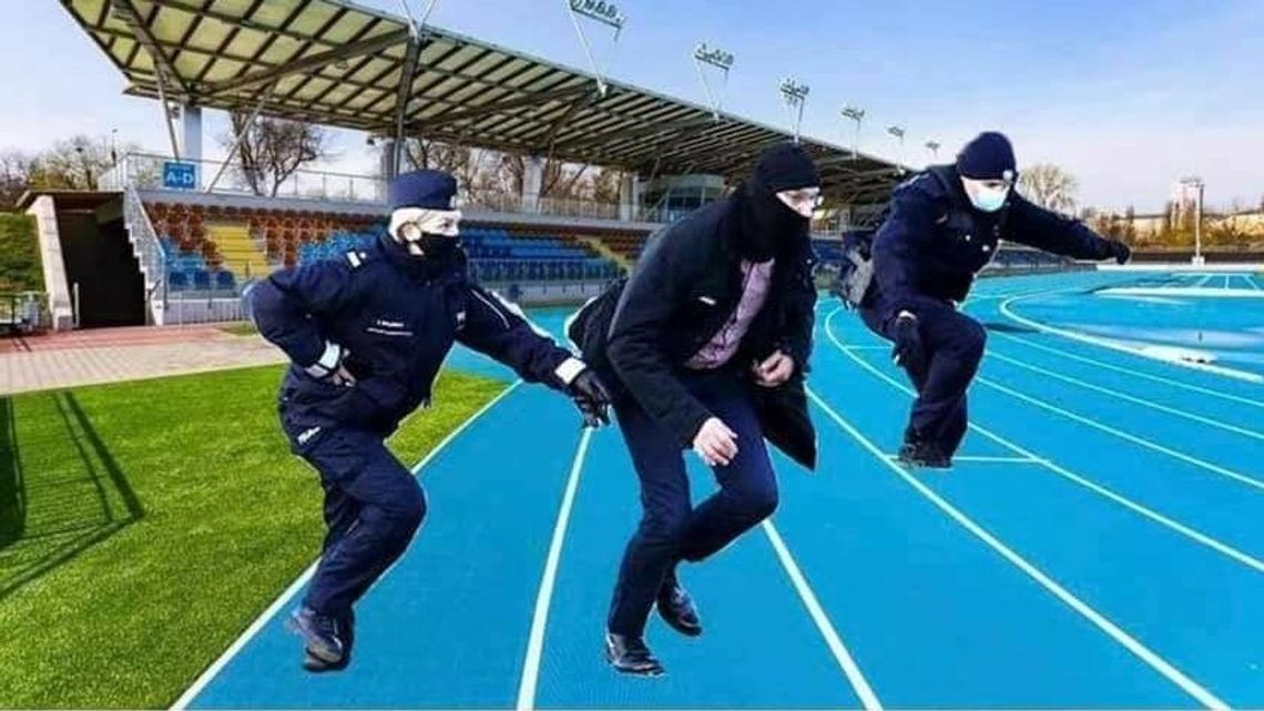 Lublin: Z czego chichoczą w Ratuszu, czyli... historia pewnego fotomontażu