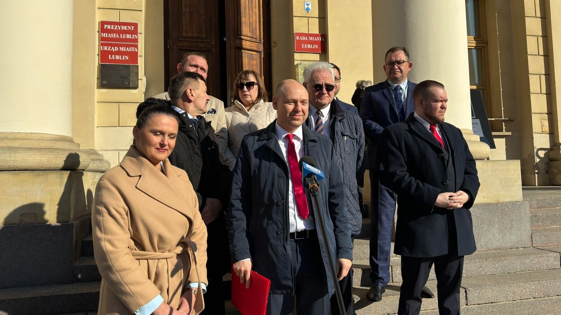 Lublin z symbolicznym wsparciem na sport. Radni: „To poniżające” Lublin z symbolicznym wsparciem na sport. Radni: „To poniżające”