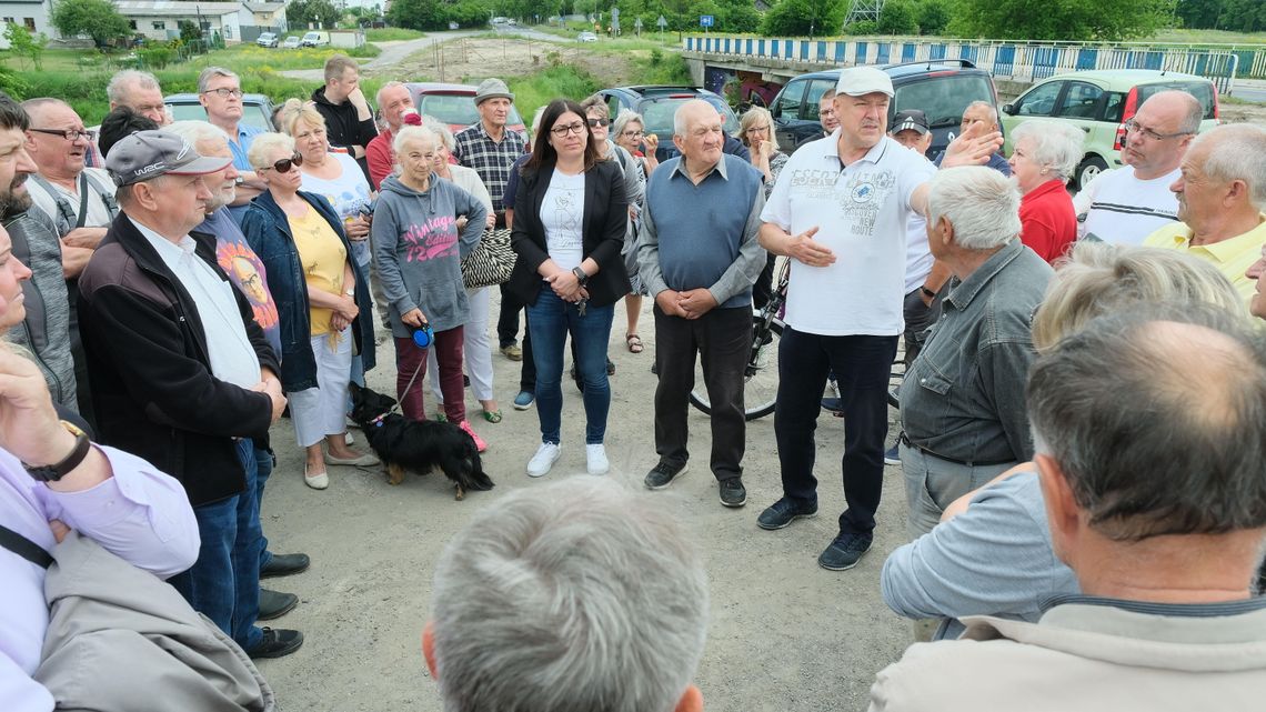 Lublin: Zamkną ul. Żeglarską i utrudnią życie kierowcom, rowerzystom i działkowcom