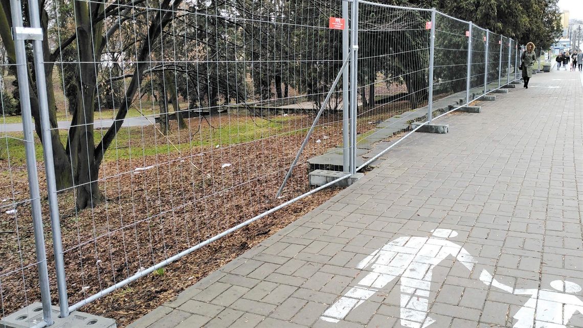 Lublin: Zamykają park Ludowy. Nie wejdziemy do niego przez 1,5 roku [zdjęcia]