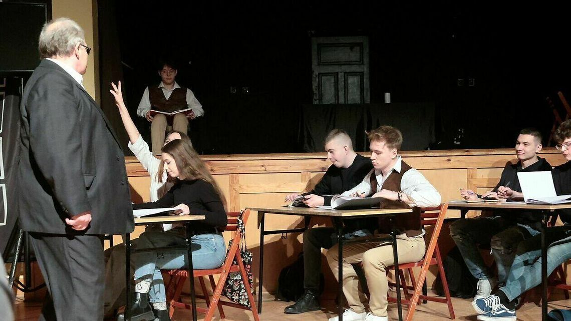 Lublin. Zwierciadła wróciły do II LO. Zdjęcia