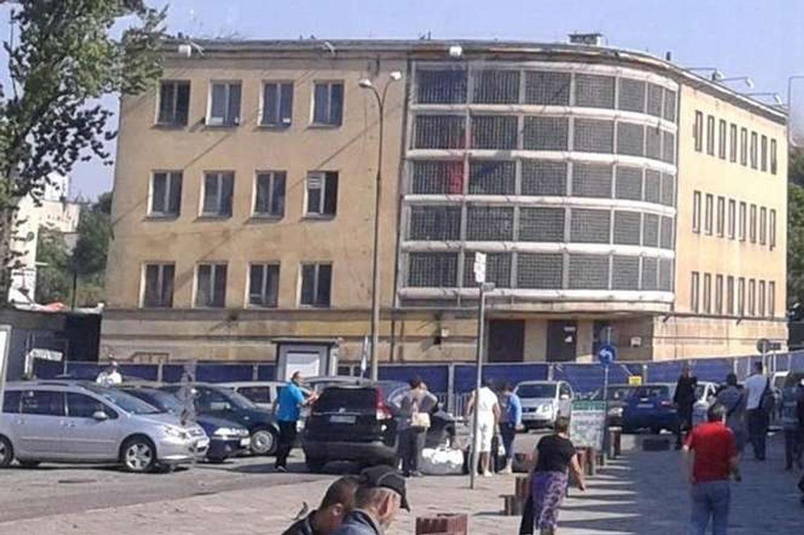 Lublin: Zwinęli wielką reklamę
