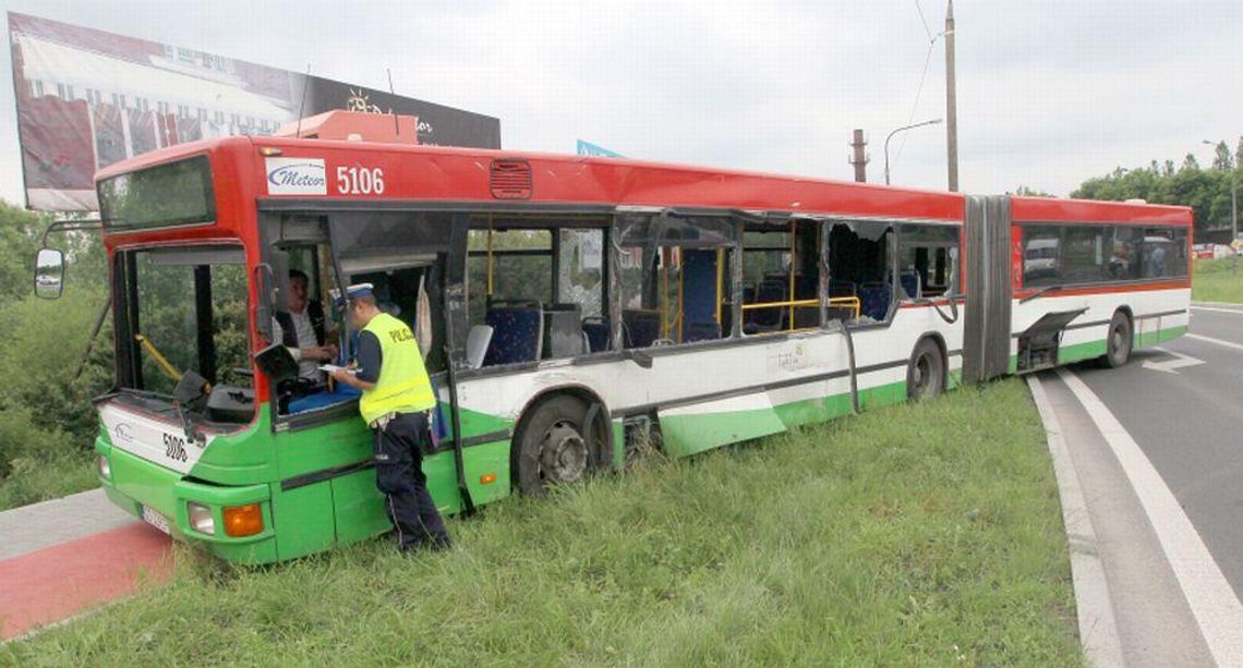 Ludzie giną na drogach, ale po co o tym rozmawiać